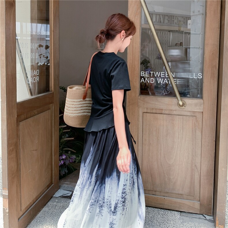 已出货【新款】不规则上+渐变色半裙套装222-P135-K189,女装套装/套裙,2C305