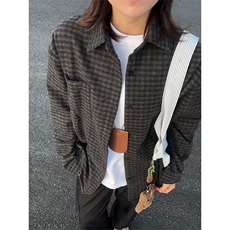 藏青色