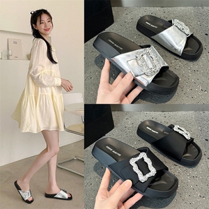 2024夏季新款水钻方扣一字拖鞋女法式外穿休闲厚底沙滩凉拖女图片
