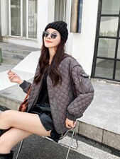 2021棒球服标90羽绒服，女装羽绒服，炫女孩