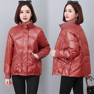 《冬季新款》时尚立领羽绒服女短款修身显瘦保暖外套图片