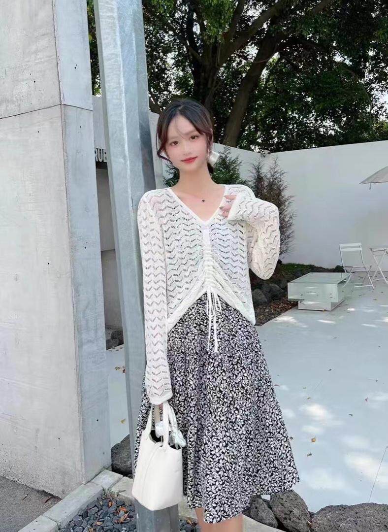 秋季碎花两件套连衣裙，女装连衣裙，吉之红