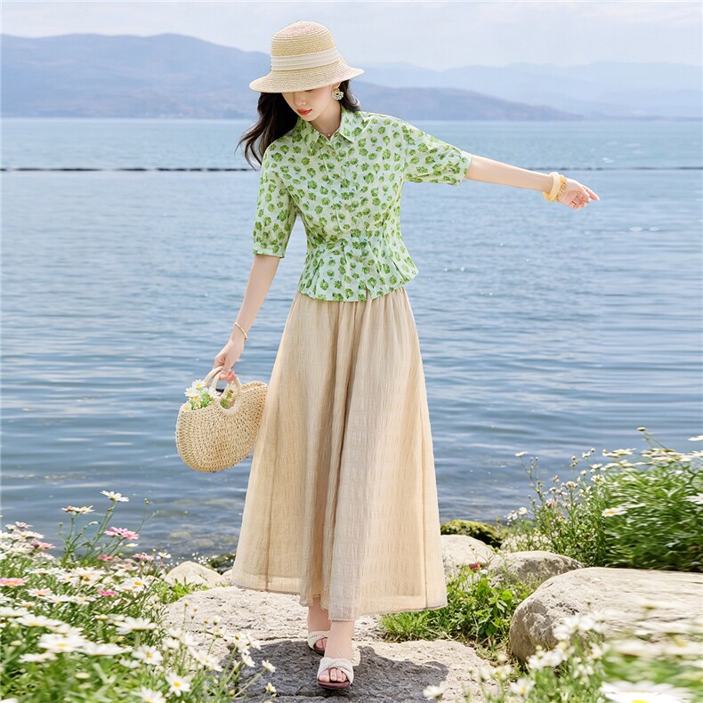 高级感时尚套装女春夏短袖绿花衬衫减龄半身裙裤优雅两件套,女装套装/套裙,水衣源