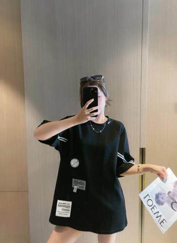 港风章仔T恤～，女装T恤，LOVELS