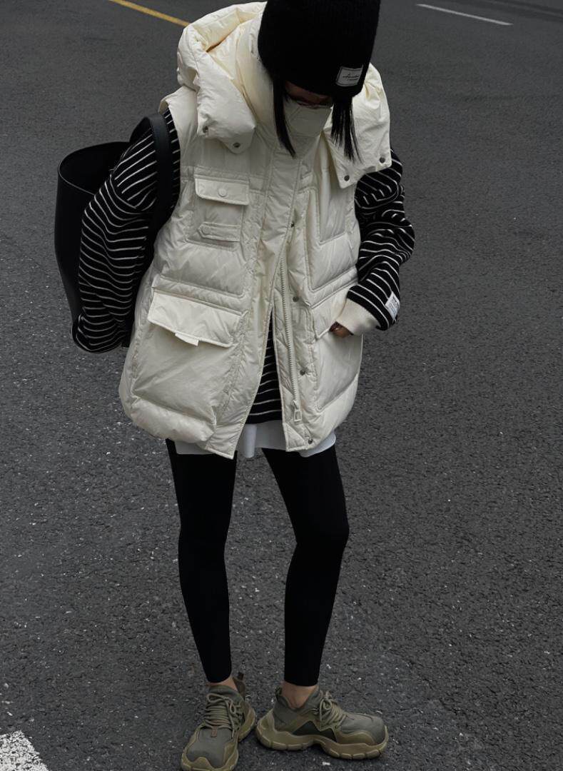 雷洛奇丽 1983MP150092