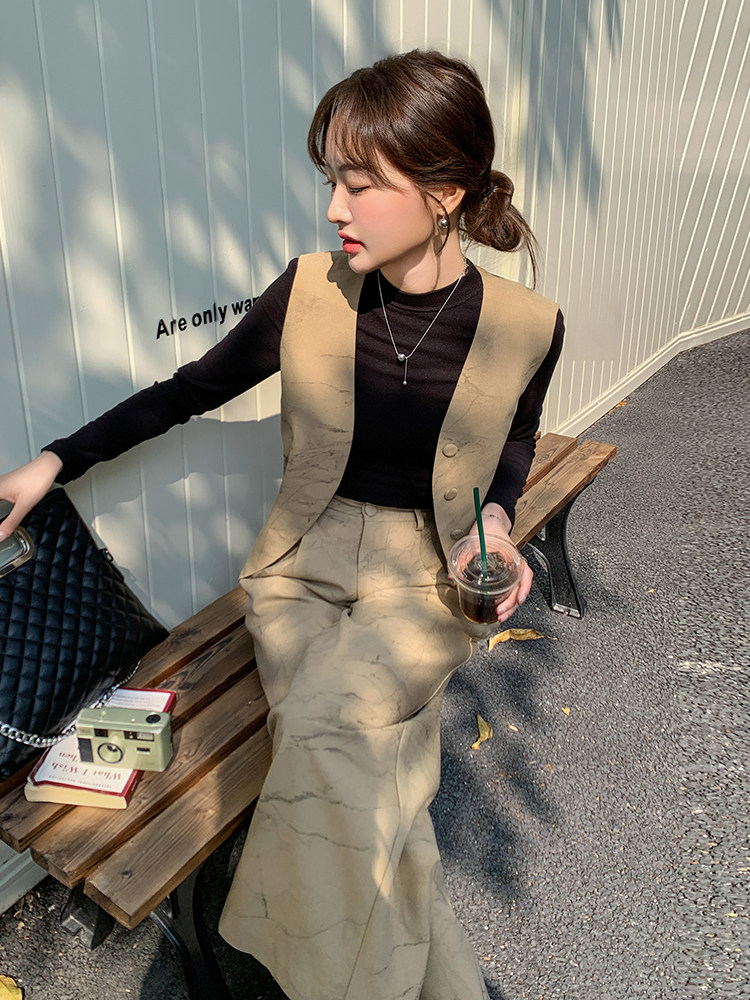 不晚BUWANJUST高品定制亚麻编制金线小收腰高级感背心B1638,女装套装/套裙,浙宝069