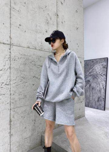 欧款套装，女装职业装，OU XI NI 欧希倪