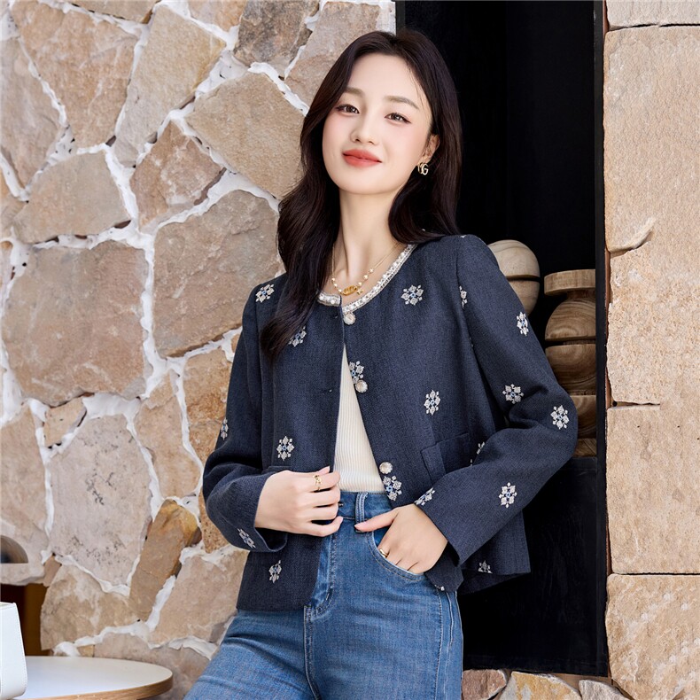 【bao款现货已出】2025新款秋装刺绣气质花边百搭小香韩系短外套,女装短外套,雅静靓衣