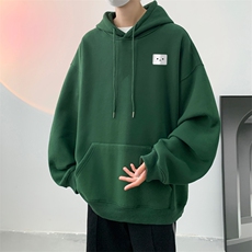 墨绿色