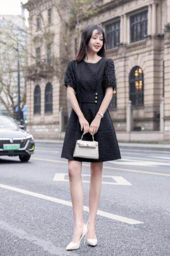 现货，女装，伊艺不舍