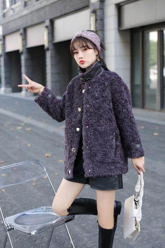 时尚潮流皮毛一体，女装，依生伴