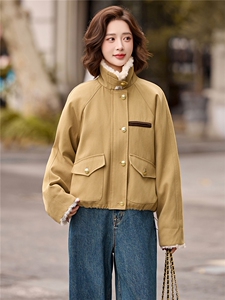 拼毛绒派克羽绒服女2025冬季新款小个子超好看洋气短款白鸭绒外套图片