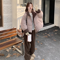 新款主推拼色羽绒服9935-P255-K368，女装短外套，2C129