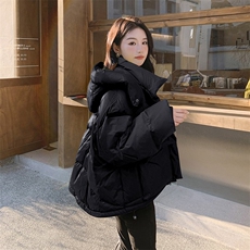 独特超好看果绿色短款羽绒服女冬2024年新款多巴胺小众面包服外套，女装羽绒服，浙宝189