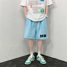 浅蓝色
