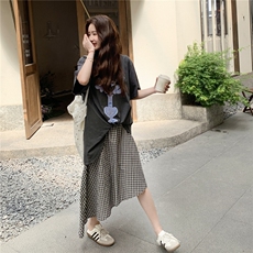 学院风休闲T恤格子半身裙套装女2025夏新款韩版宽松小个子两件套，女装连衣裙，2C201
