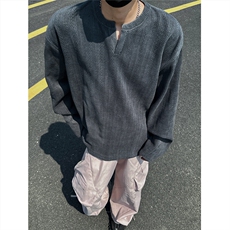 深灰色