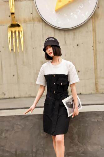 休闲收腰连衣裙夏季，女装连衣裙，登石木子