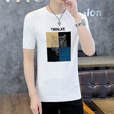 白色