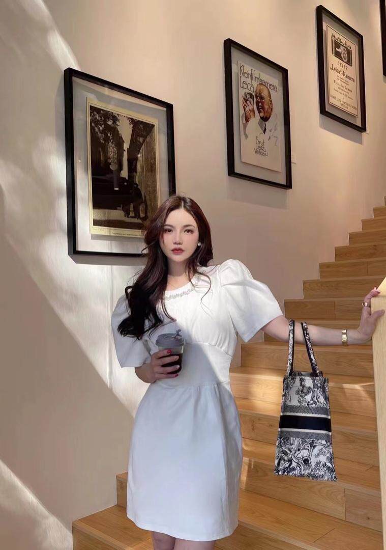 领口订珠连衣裙，女装连衣裙，LL+