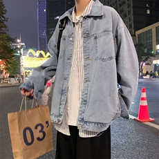 蓝色