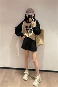 小个子撞色连帽字母卫衣2022秋季新款韩版时尚宽松运动数字上衣女图片