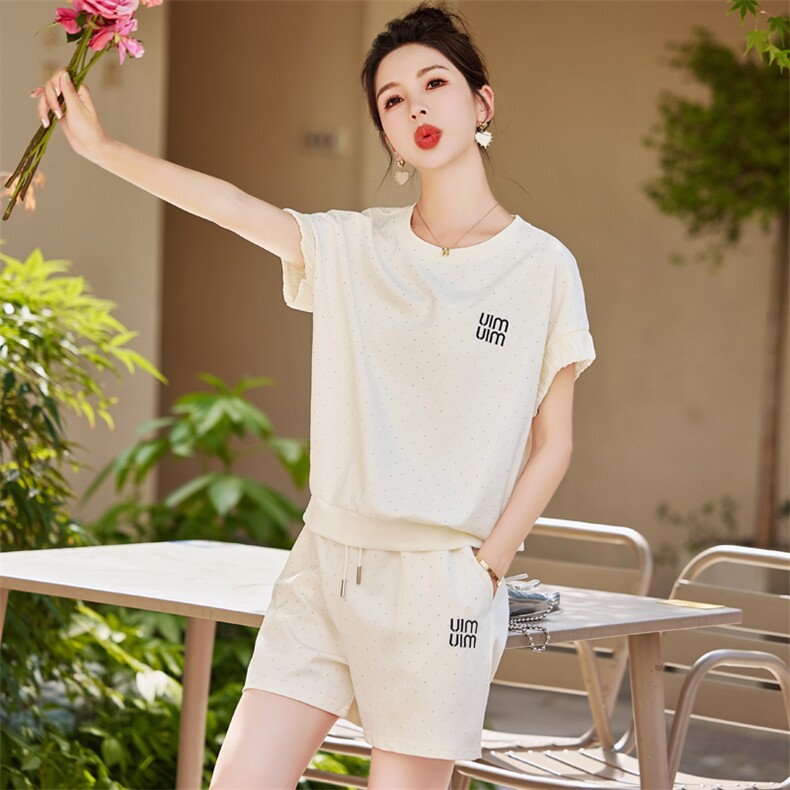 宽松减龄运动套装女夏欧货2024新款设计感休闲上衣阔腿短款两件套,女装套装/套裙,慧峰