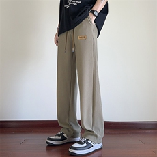 卡其色