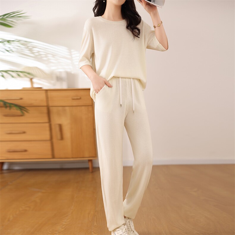 新款优雅时尚百搭女士精纺运动裤套装，女装套装/套裙，飞艺羊绒