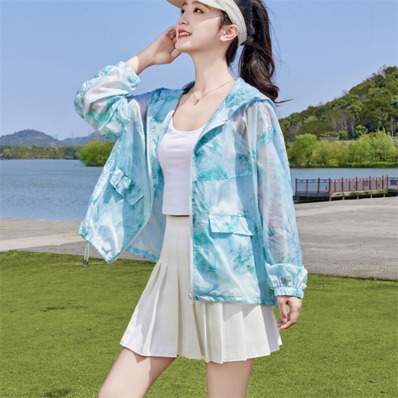 天丝轻薄防晒衣女款2024新款夏季外套妈妈薄款透气大码国风防晒服，女装防晒衣，蝶眷