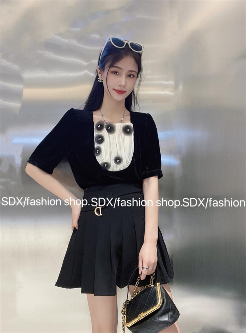 【现货】高品质撞色系手工钉花金丝绒上衣，其它，色调轩