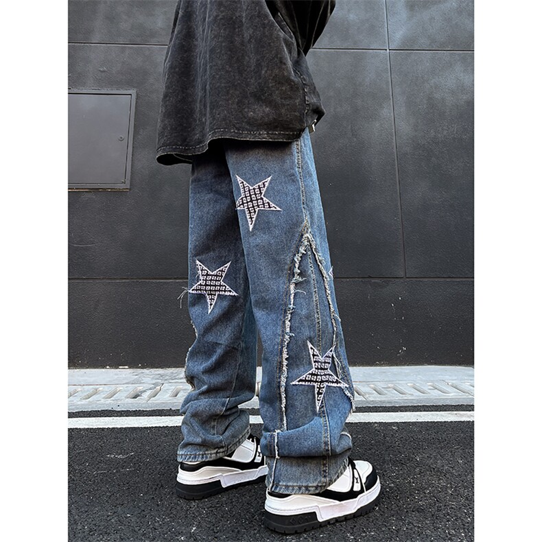 K111/P60春装新款现货星星刺绣毛边牛仔裤男宽松直筒宽松大码长裤，男装牛仔裤，电商基地A050