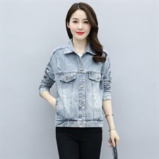 2021春季新款简约潮流时尚气质修身短款牛仔外套，女装牛仔外套，魅影