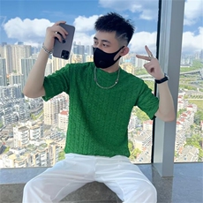 绿色