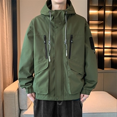 军绿色