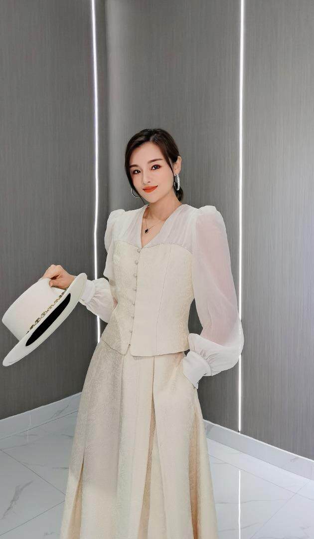 春装新款套装，女装职业装，雅尼拉