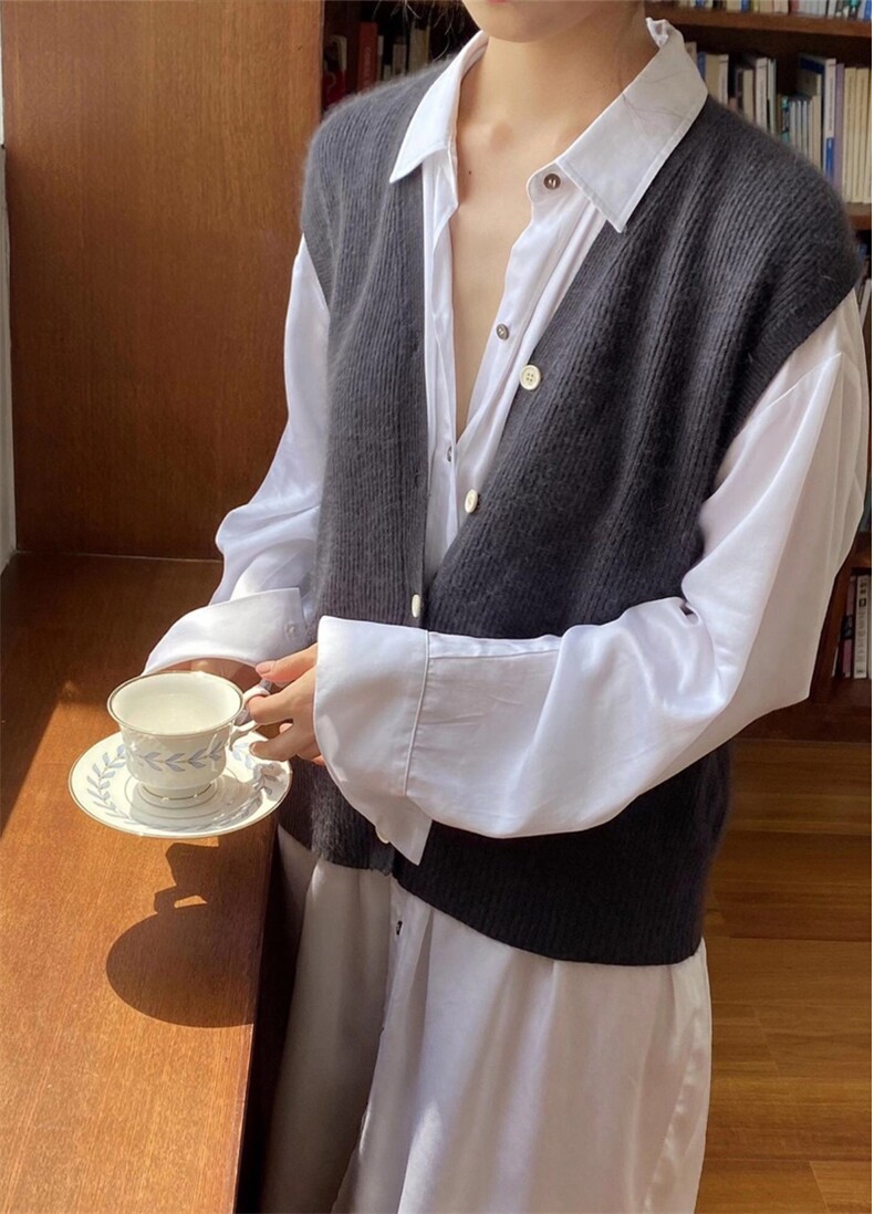 羊绒背心马甲针织开衫女v领宽松日系秋季叠穿羊毛坎肩马夹外搭,女装马甲,洁纯羊绒