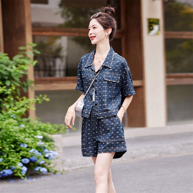 休闲运动套装女夏2025新款小个子牛仔短袖上衣短裤减龄,女装套装/套裙,瑶迪依秀