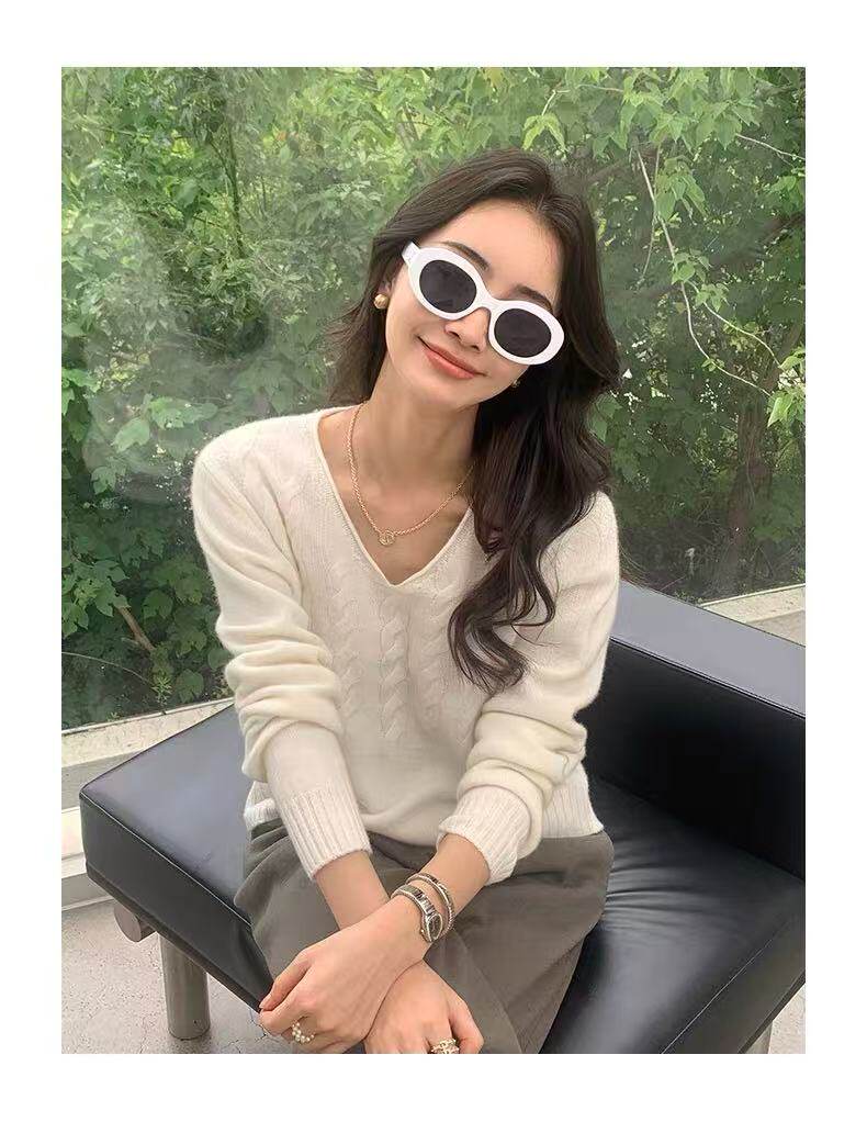 2025年秋季女士半身麻花V领，女装针织衫/毛衣，百纯羊绒