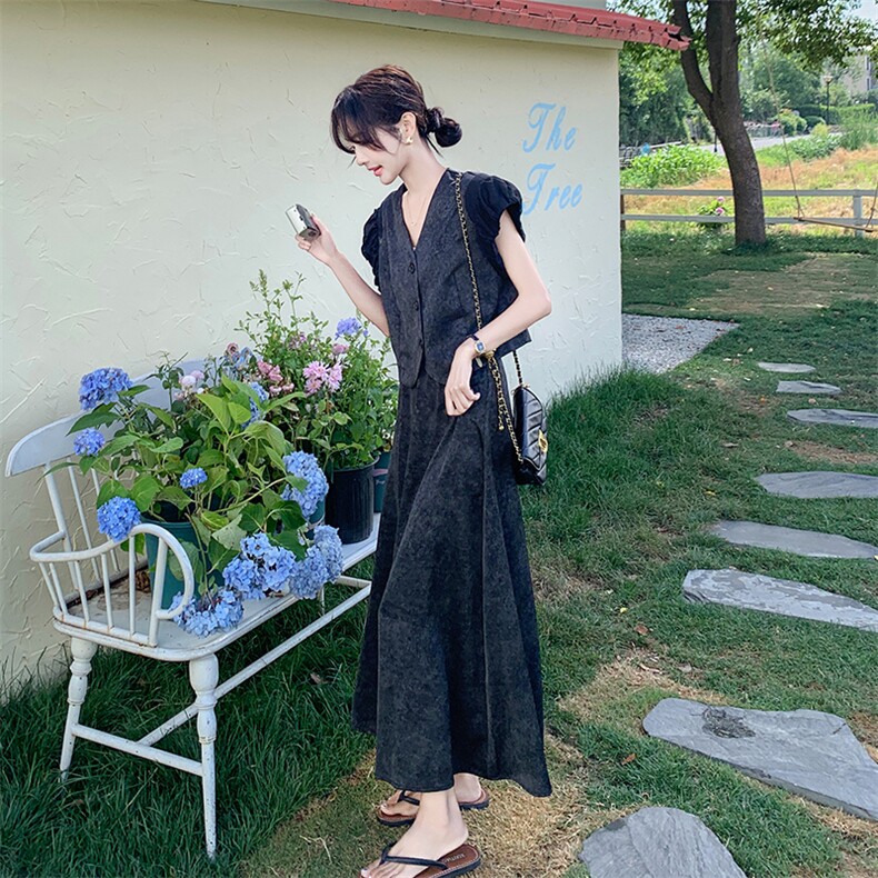 新中式国风穿搭醋酸缎面连衣裙女夏日气质高级感独特绝美长裙套装，女装套装/套裙，2C255