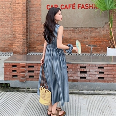 【新品现货】V领条纹背心连衣裙2C317A-8816-P135-K188，女装连衣裙，2C317A