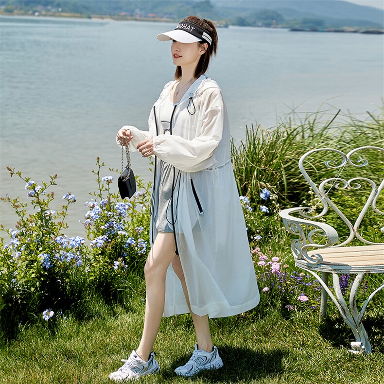 韩版连帽防晒衣中长款过膝红色防晒服外套2025夏季新抽绳休闲风衣,女装防晒衣,可可小西