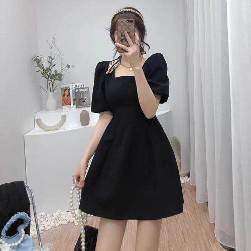 夏季新款收腰款连衣裙，女装连衣裙，转角爱尚