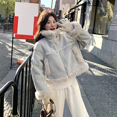 浅蓝色色皮毛一体羊羔毛短外套女冬季短款小个子机车服软糯高级感，女装棉衣/棉服，2C203