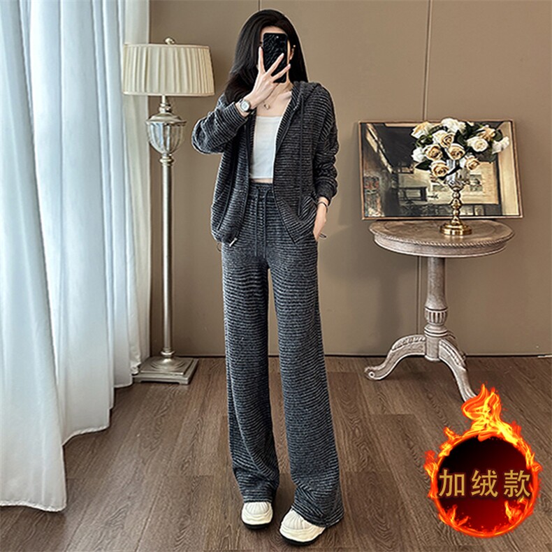 时尚加绒条纹连帽外套+休闲阔腿裤两件套显瘦保暖冬季必备,女装套装/套裙,江南