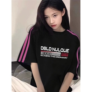 抖音得物品质二开240克宽松纯棉美式潮牌印花三条杠中性风短袖T恤图片
