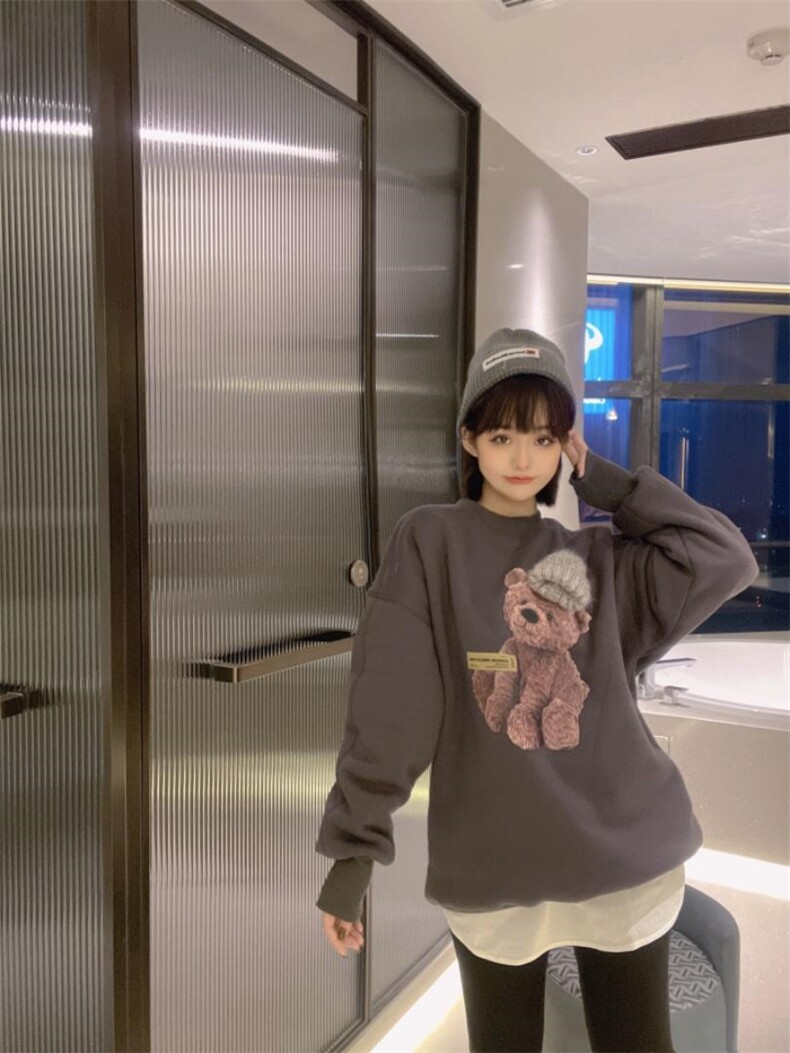 现货冬季带帽小熊卫衣，女装卫衣/绒衫，NEWR