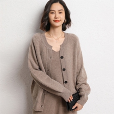 百搭精致时尚秋冬季新款圆领简约显瘦外穿羊绒衫，女装羊绒衫，五色羊羊绒