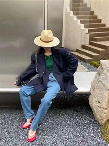 两件套西装外套图片