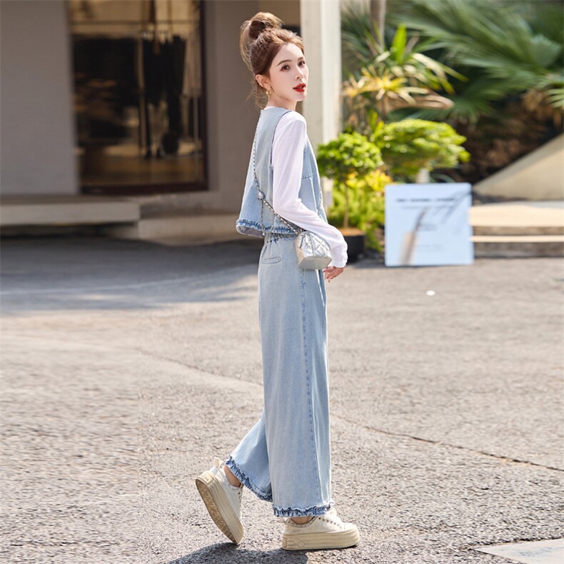 牛仔套装女2025年新款超火春装休闲洋气时尚减龄马甲阔腿裤三件套,女装套装/套裙,瑶迪依秀